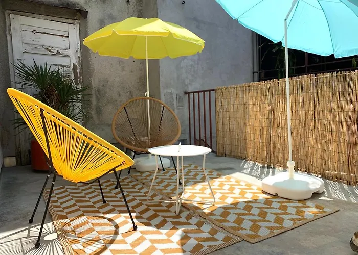 Rainbow Central Studio By Carpe Diem